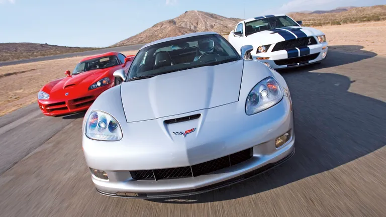 002 american supercar showdown corvette vs viper vs shelby front driving