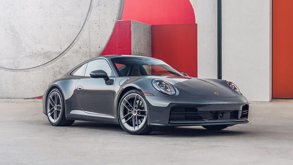 2025 Porsche 911