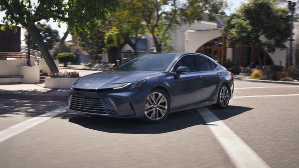 2026 Toyota Camry Hybrid