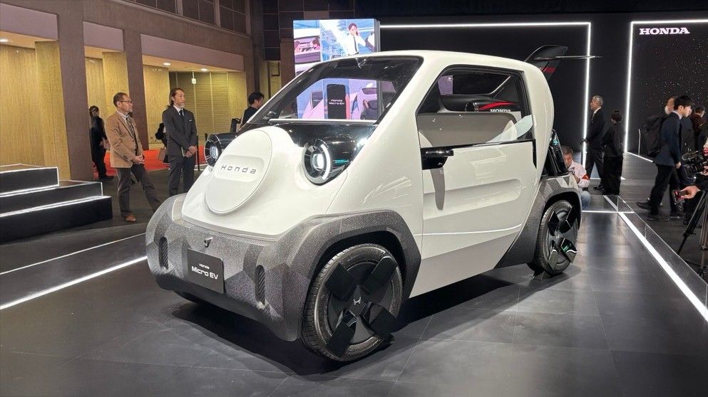 This adorable concept could be a commuter’s delight in the future.